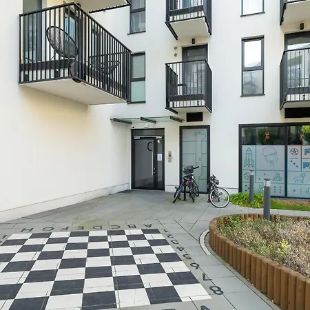 Stylish & Comfy Garbary With Parking By Renters Appartement