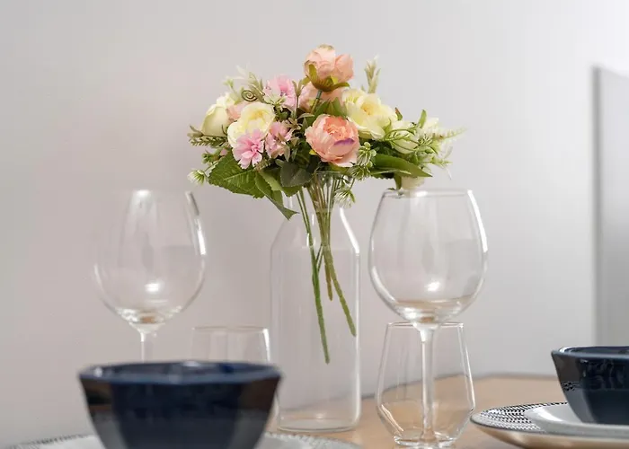 Stylish & Comfy Garbary With Parking By Renters * Poznan