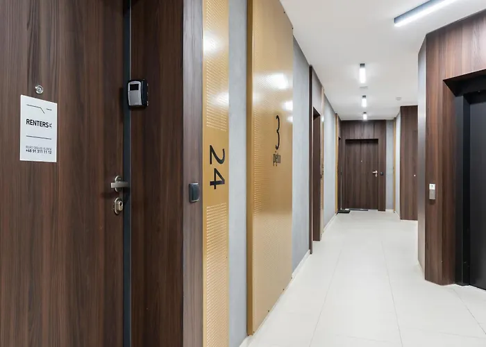 Stylish & Comfy Garbary With Parking By Renters Daire Poznan