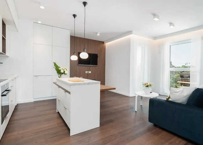 Stylish & Comfy Garbary With Parking By Renters Daire Poznan